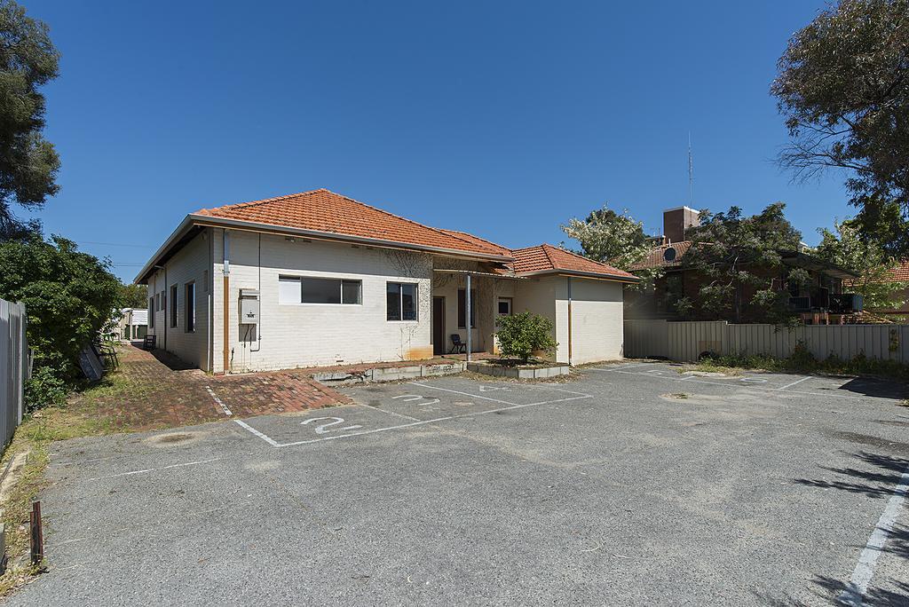 Victoria Park Lodge - Perth — Photos 2